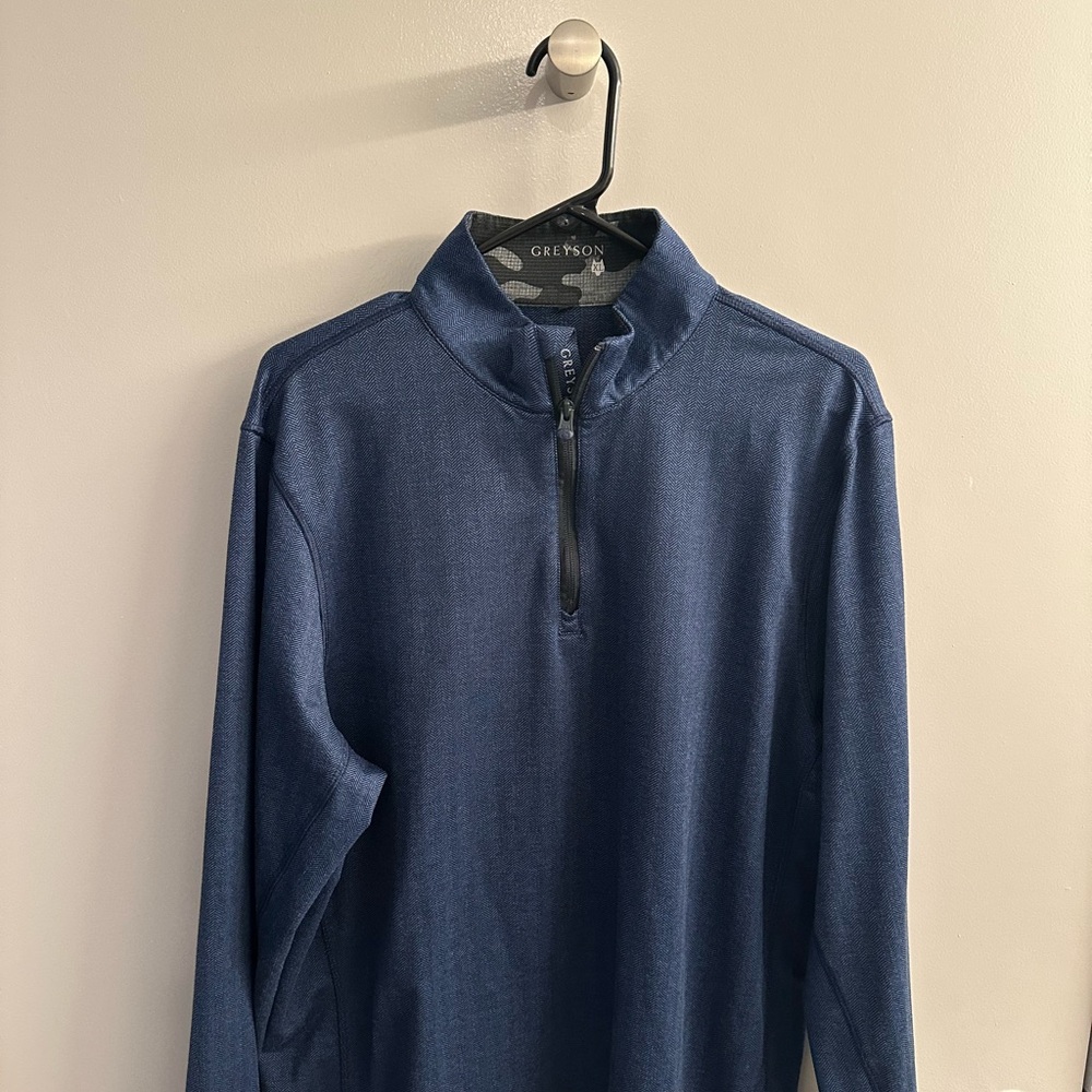 Greyson Men's Navy Zip-Up Sweater